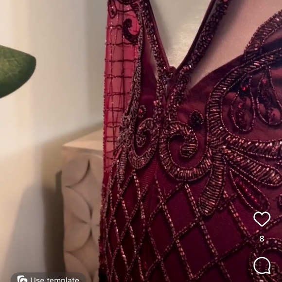 LARA design formal gown - Picture 5 of 5